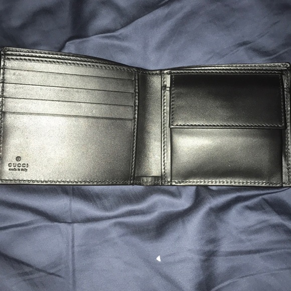 Men’s Gucci wallet - Picture 3 of 6